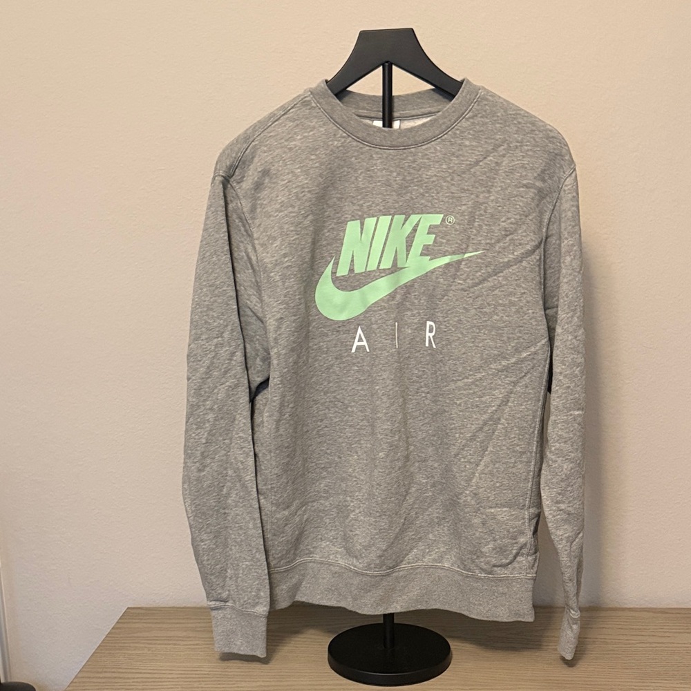 Nike Men's Gray and Mint Crewneck Sweater
